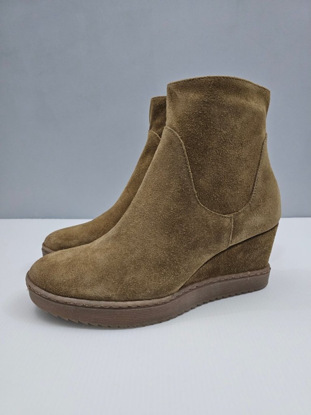Sofft Shary Wedge Ankle Boot Womens 8.5 Hazelwood Suede Waterproof Heel Fall NEW